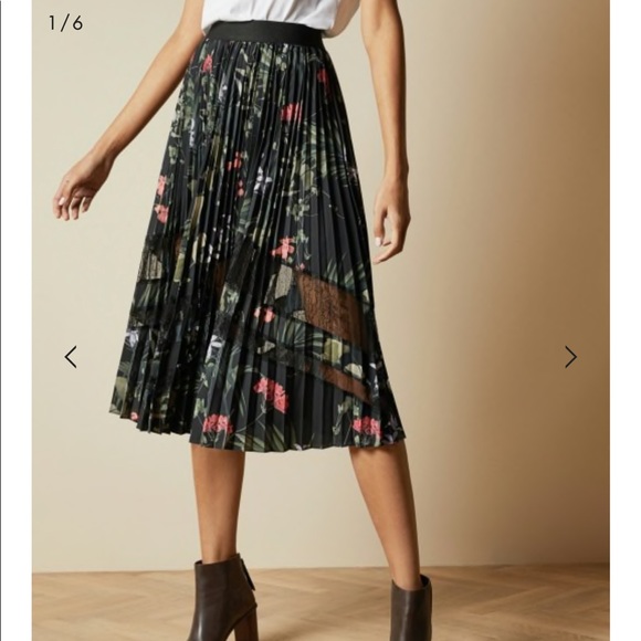 Beautiful Pleated Lace Skirt - Picture 1 of 5